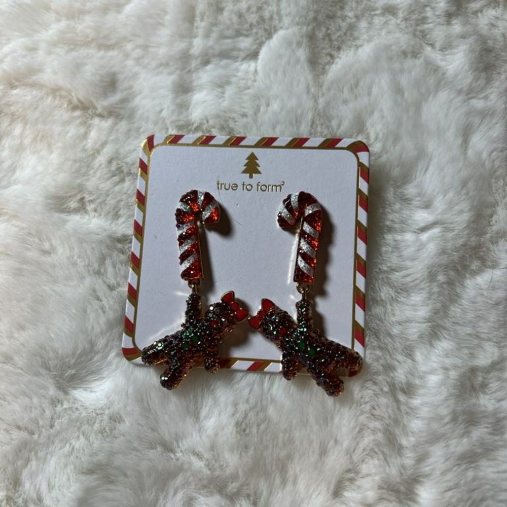 NWT ⚜️♥️⚜️ True to Form Gingerbread candy cane earrings